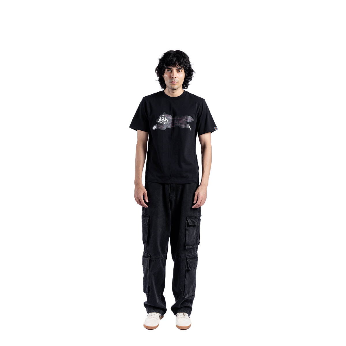 Woodgrain Running Dog Tee 'Black'