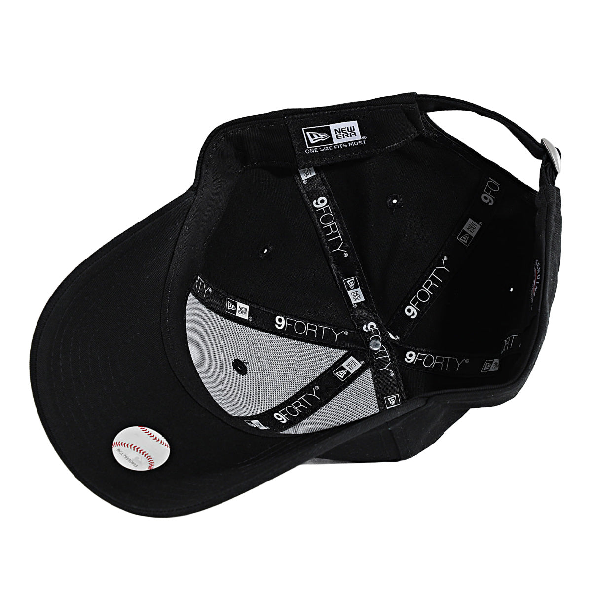 Wmns 9FORTY ROSE EMBROIDERED NY YANKEES ADJUSTABLE CAP