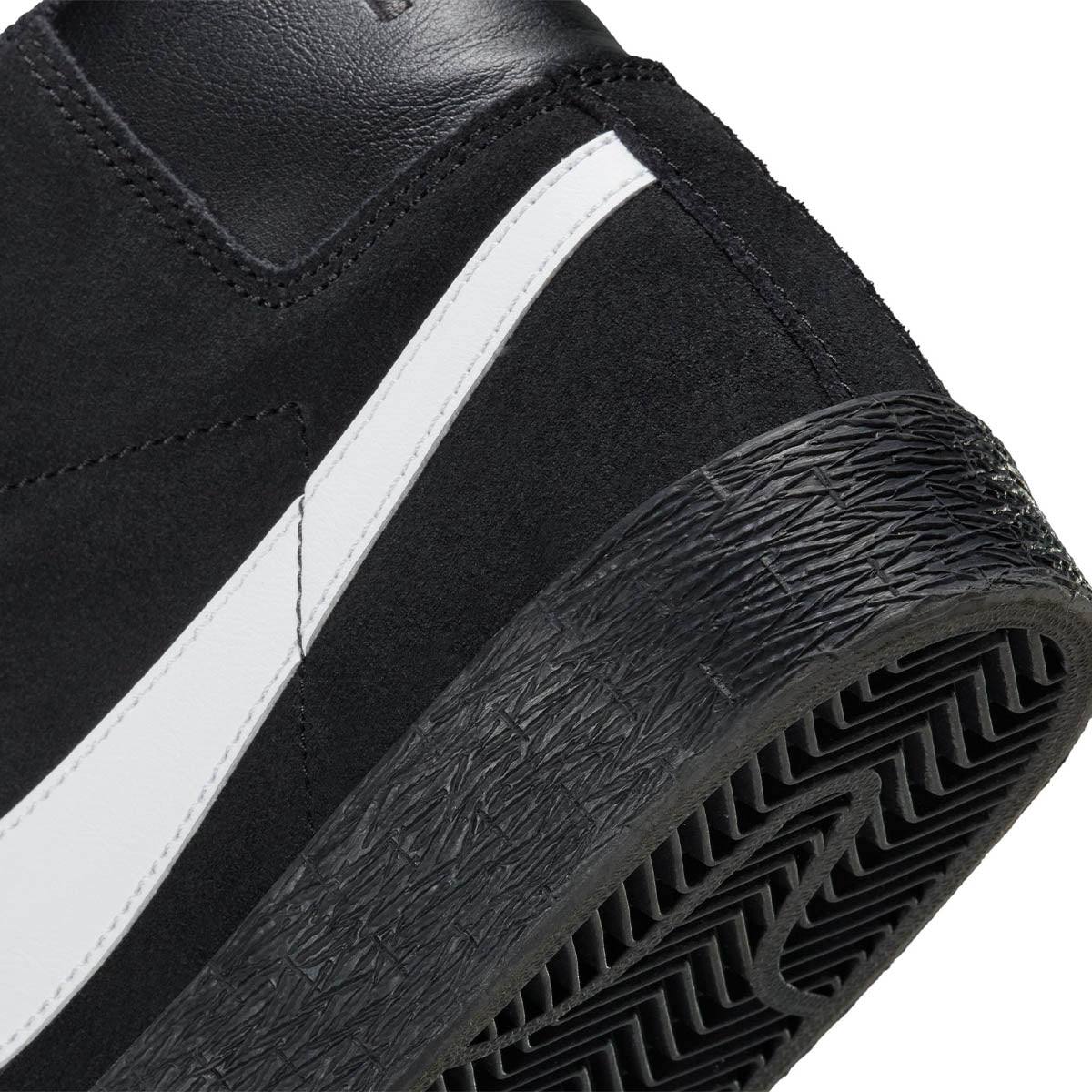 SB Zoom Blazer Mid 'Black/White'