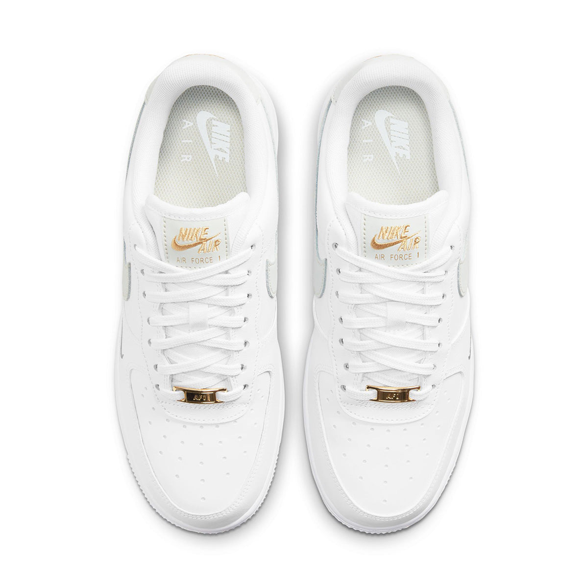 Wmns Air Force 1 '07 Essential 'WHITE/LIGHT SILVER/WHITE/LIGHT SILVER'