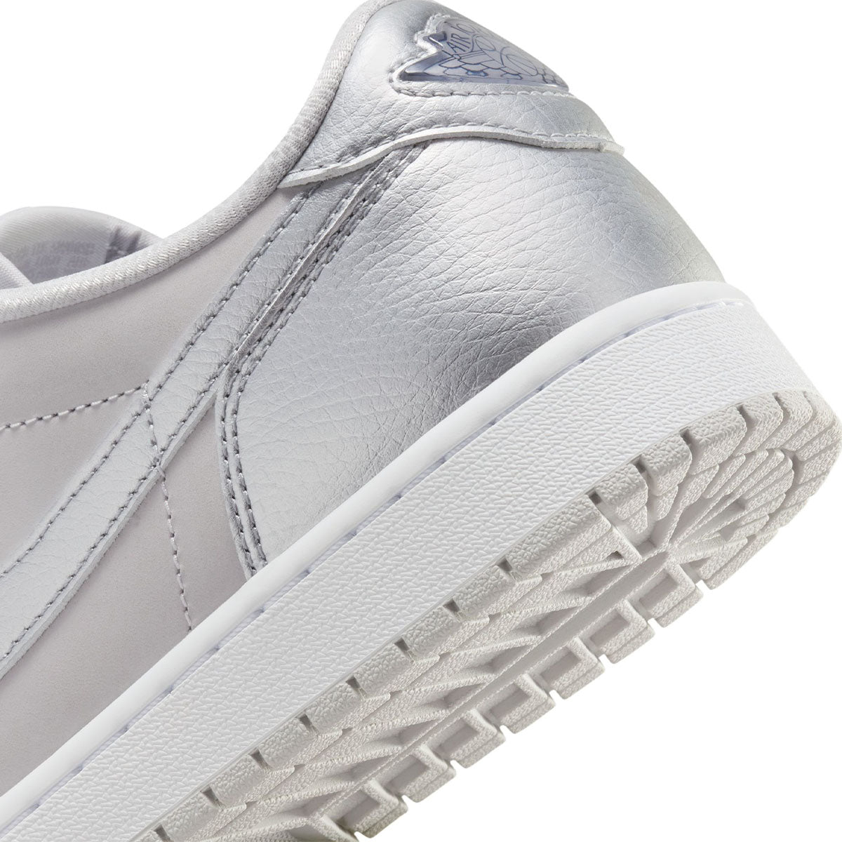 Jordan 1 Low OG 'Metallic Silver'