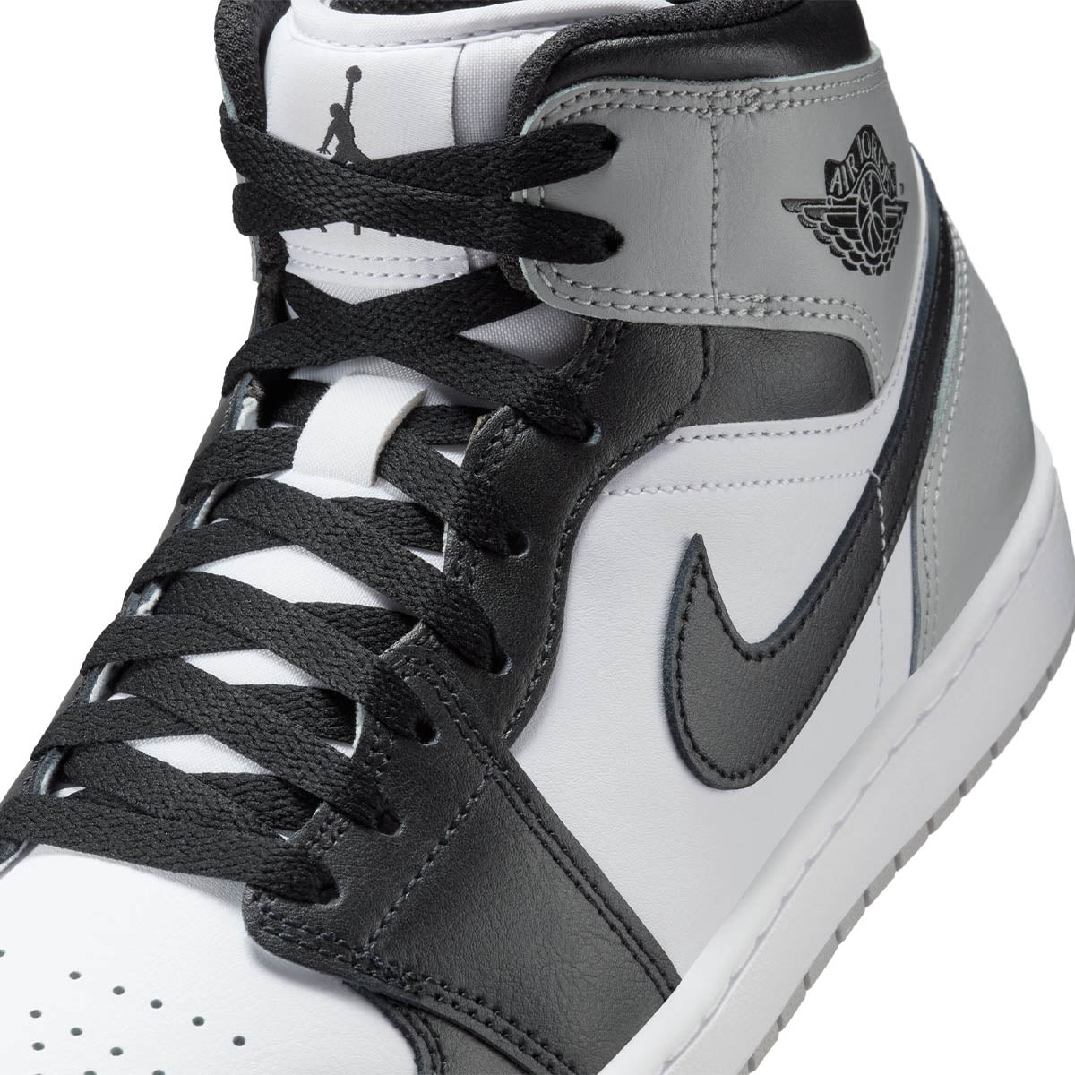 Jordan 1 Mid 'Barons'