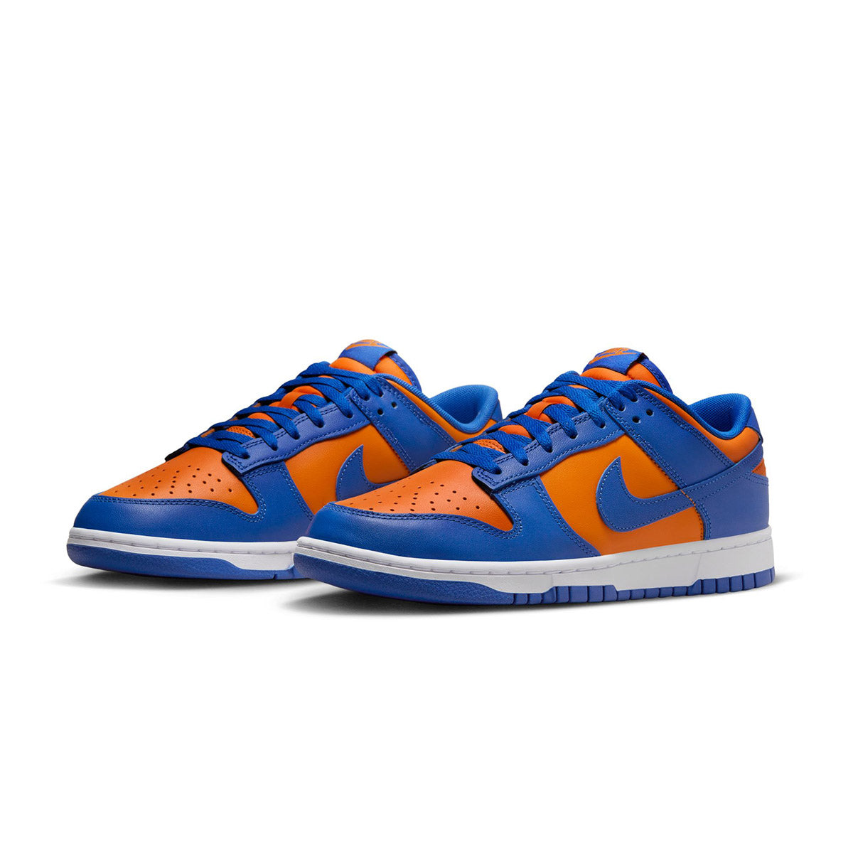Dunk Low 'Knicks'