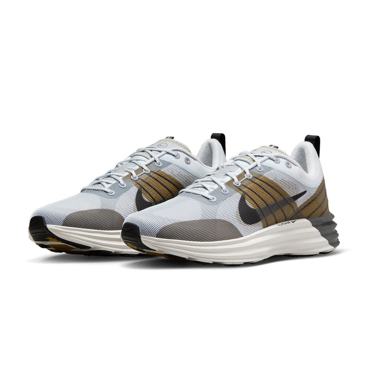 Lunar Roam 'Platinum Tint and Desert Moss'