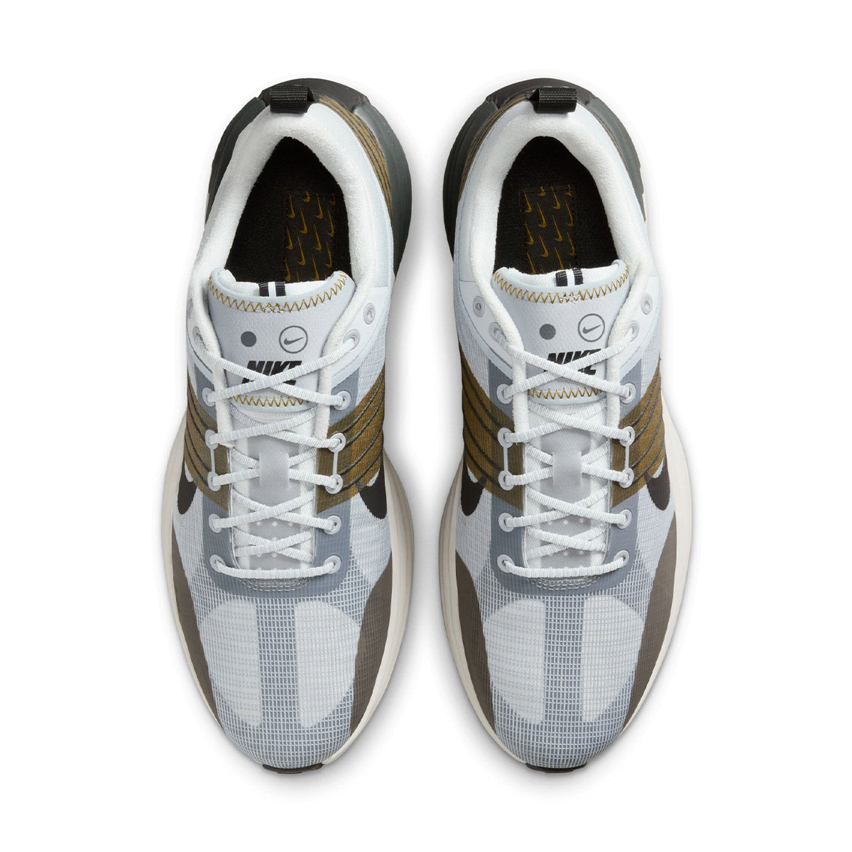 Lunar Roam 'Platinum Tint and Desert Moss'