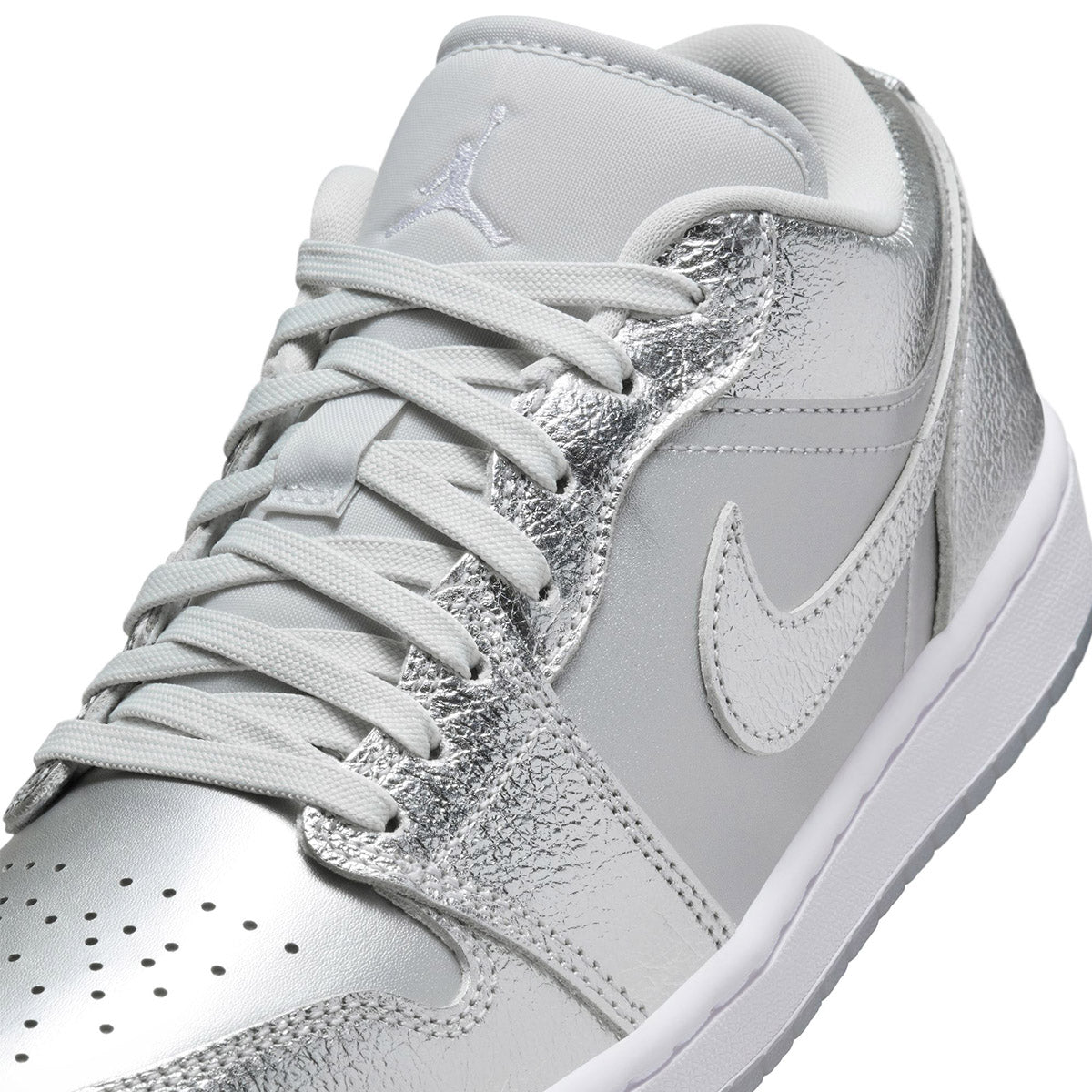 WMNS Jordan 1 Low 'Metallic Silver'