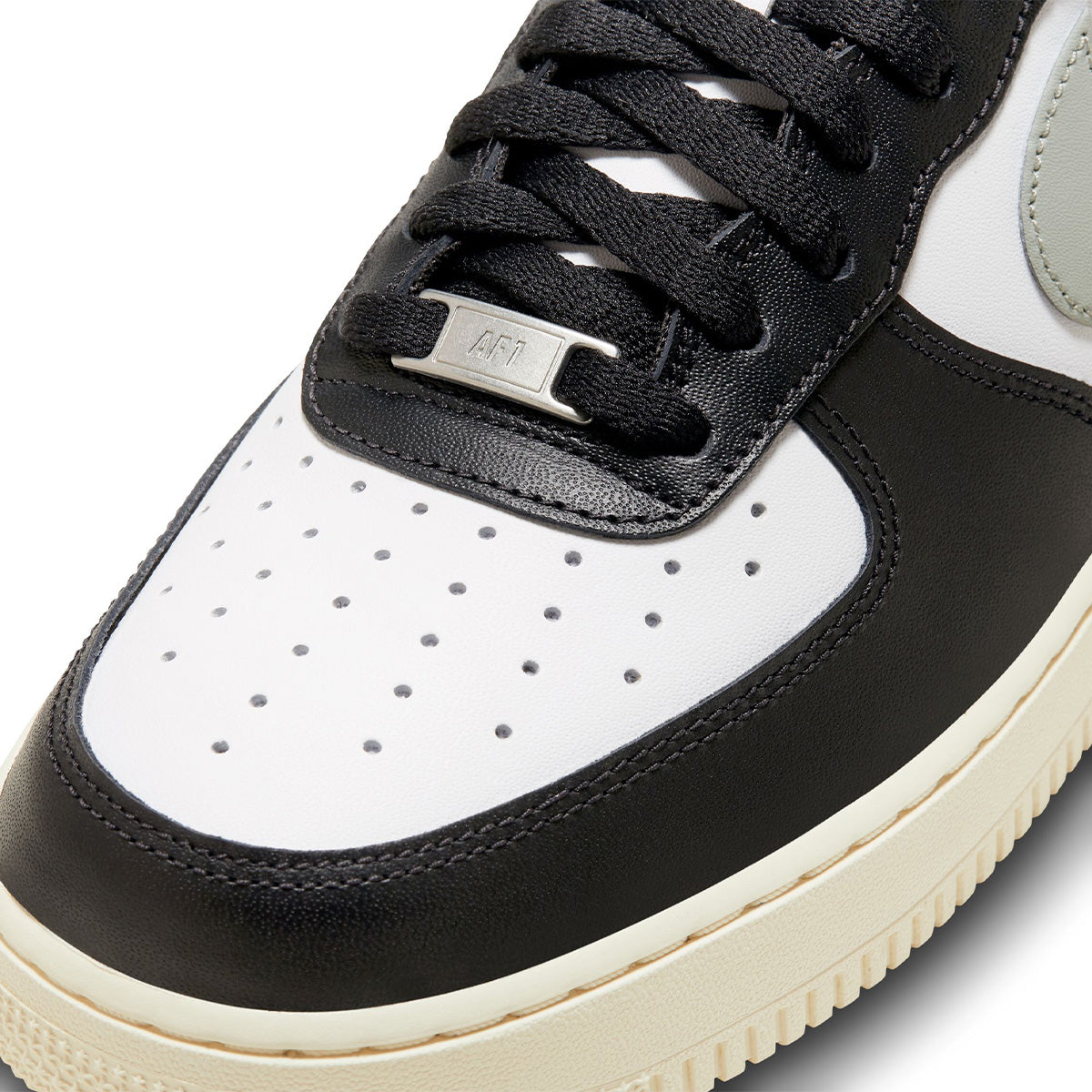 Air Force 1 '07 'WHITE/LIGHT SILVER-COCONUT MILK-BLACK'