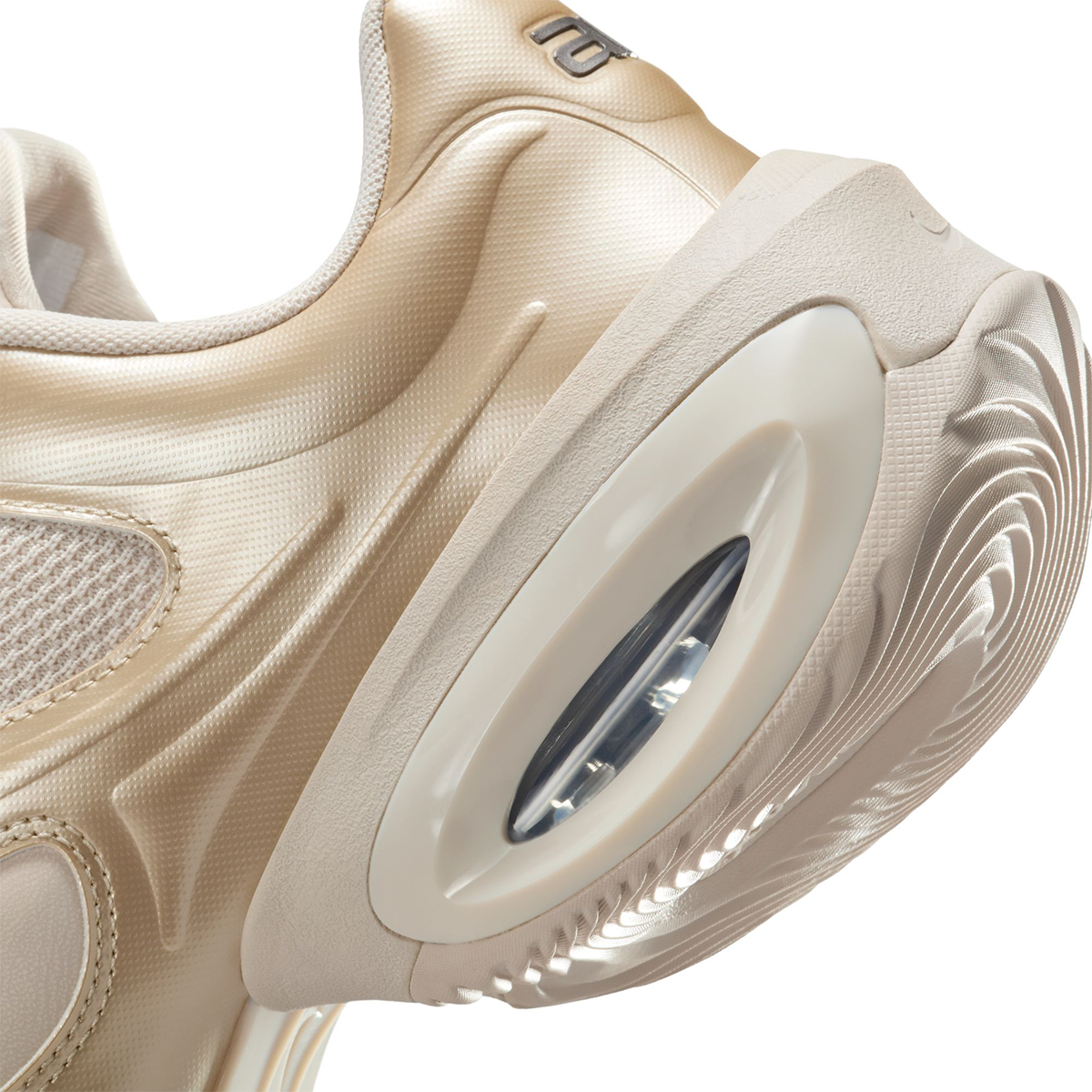 Wmns Air Max Muse'Desert Sand/Sand Drift/Metallic Silver/Metallic Pewter'