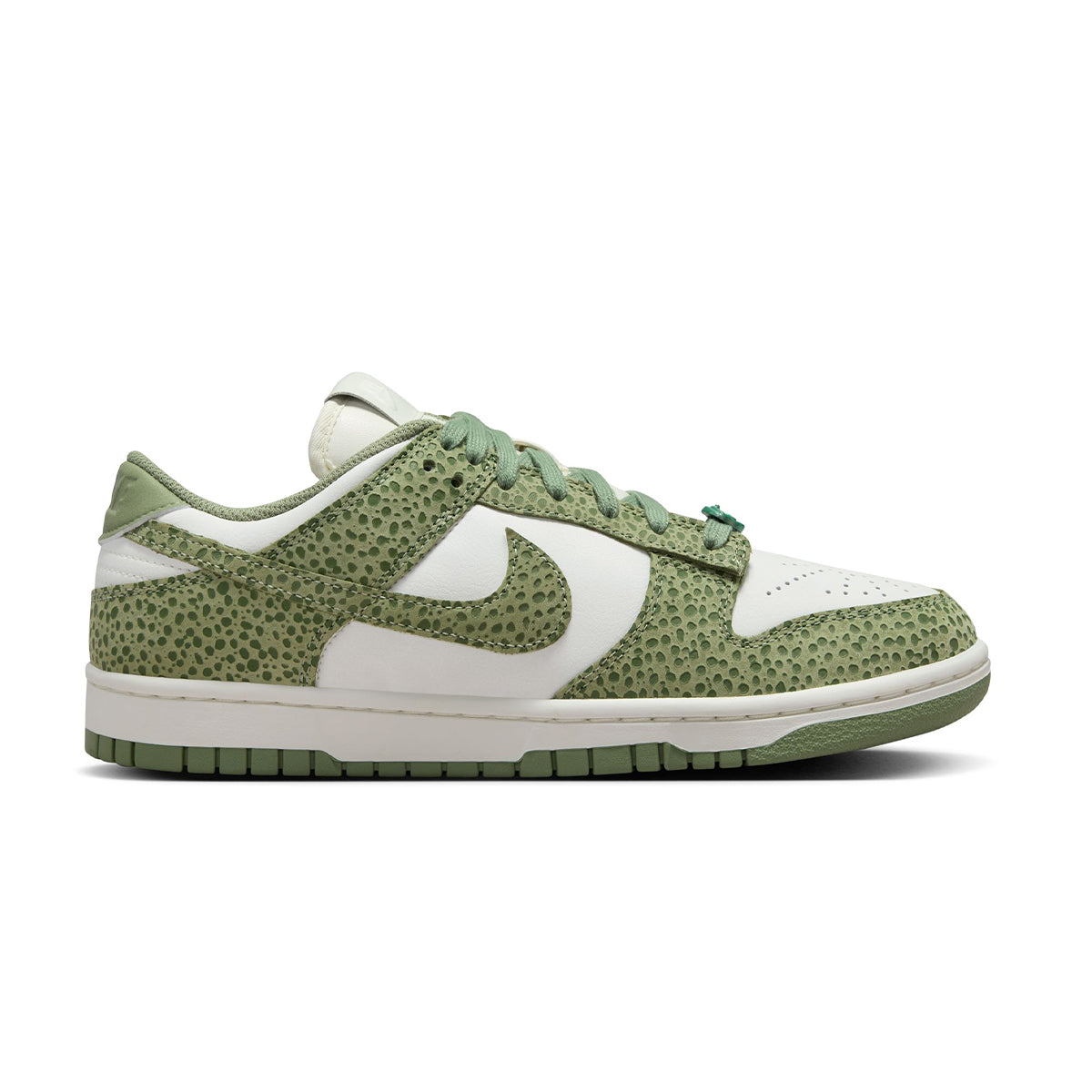 Nike sb dunk low safari uk best sale