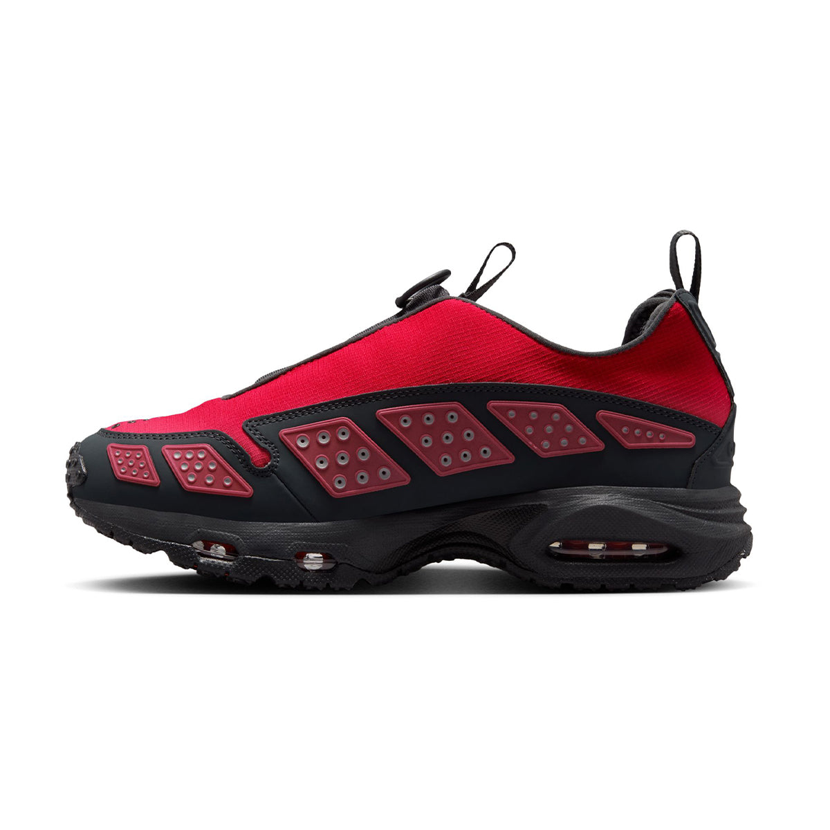 WMNS Air Max SNDR Gore-Tex ‘Hyper Crimson’