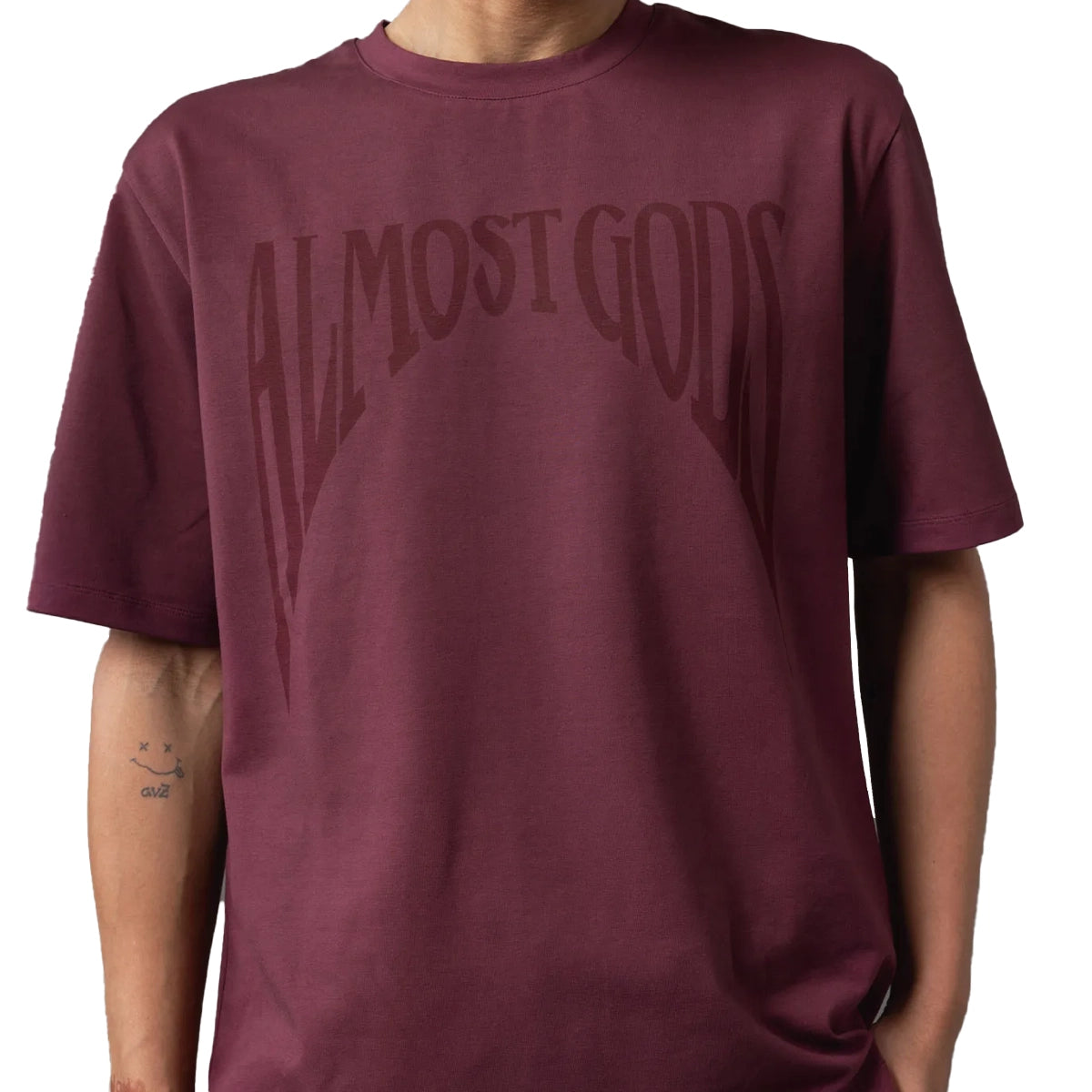 Gothic Relaxed Tee in Plum