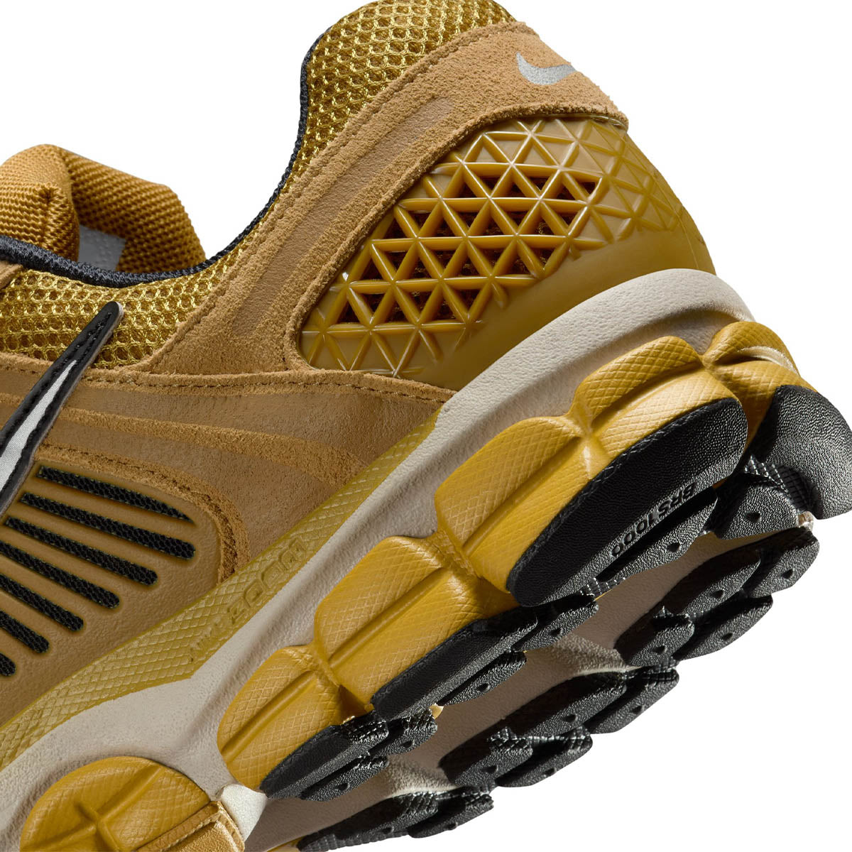 Zoom Vomero 5 'Ochre'