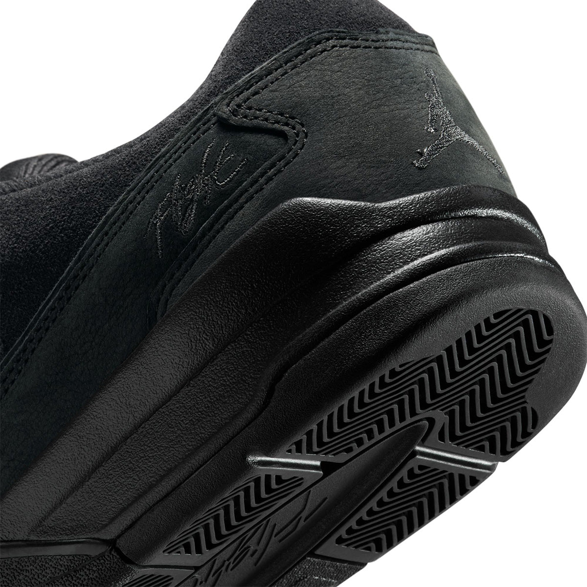 Flight Court 'Black Cat'