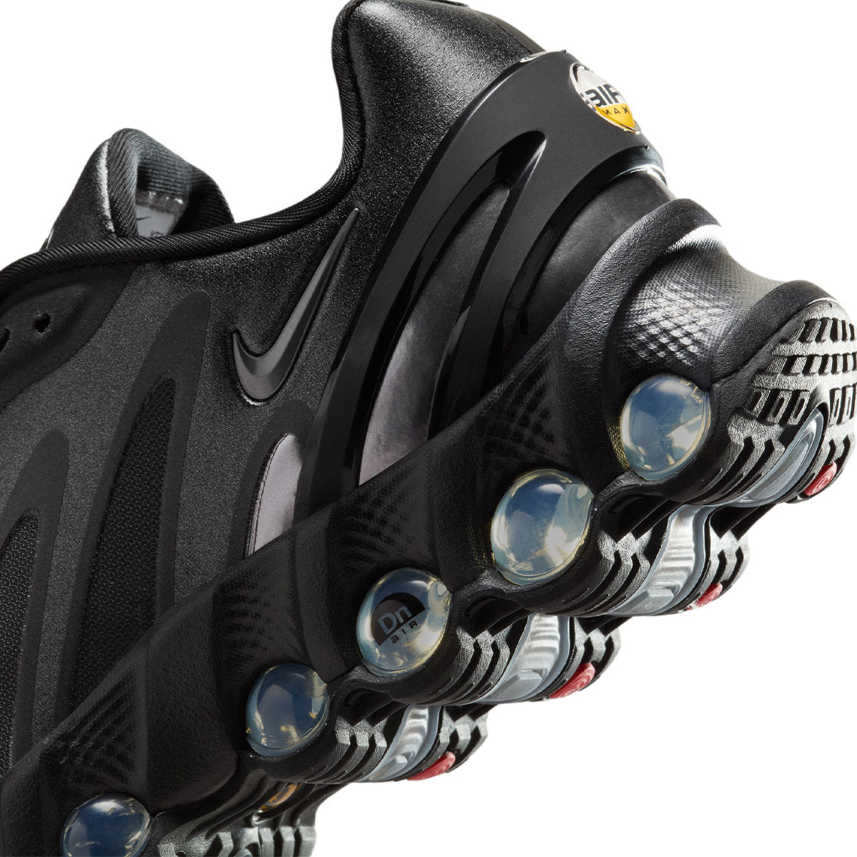 Wmns Air Max Dn8 'Black Metallic'