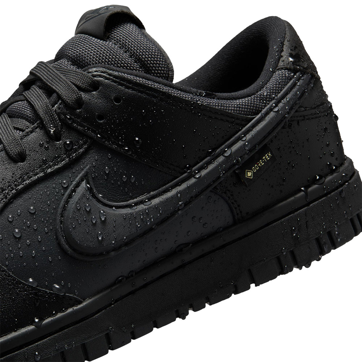 NIKE DUNK LOW GTX 'BLACK/OFF NOIR-ANTHRACITE'