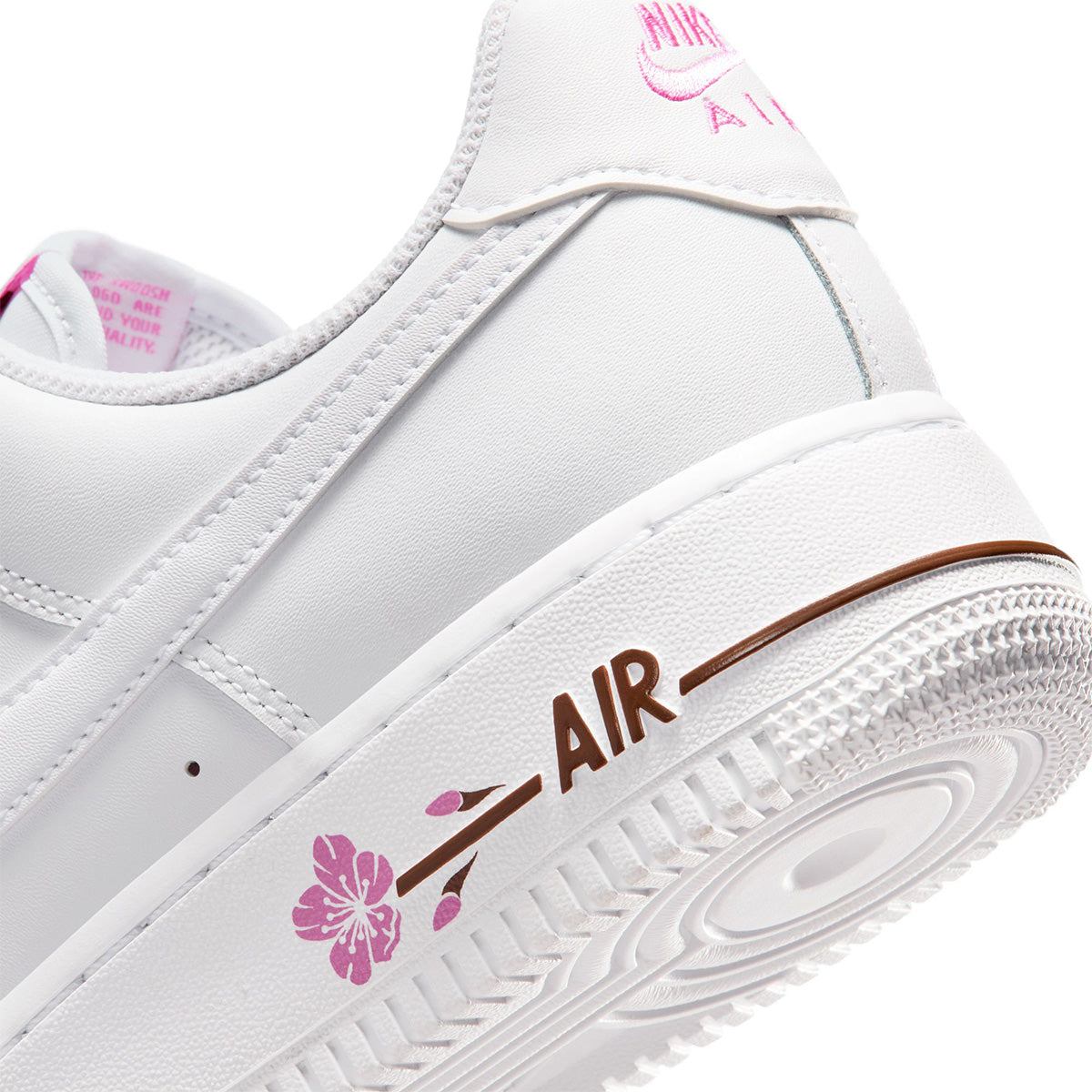 Wmns Air Force 1 '07 SE 'WHITE/WHITE/PLAYFUL PINK/FAUNA BROWN'