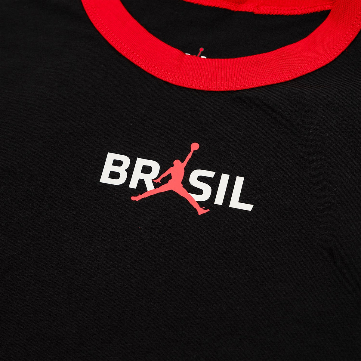 Wmns Brasil P6 Graphic Crewneck Shirt 'BLACK/UNIVERSITY RED'