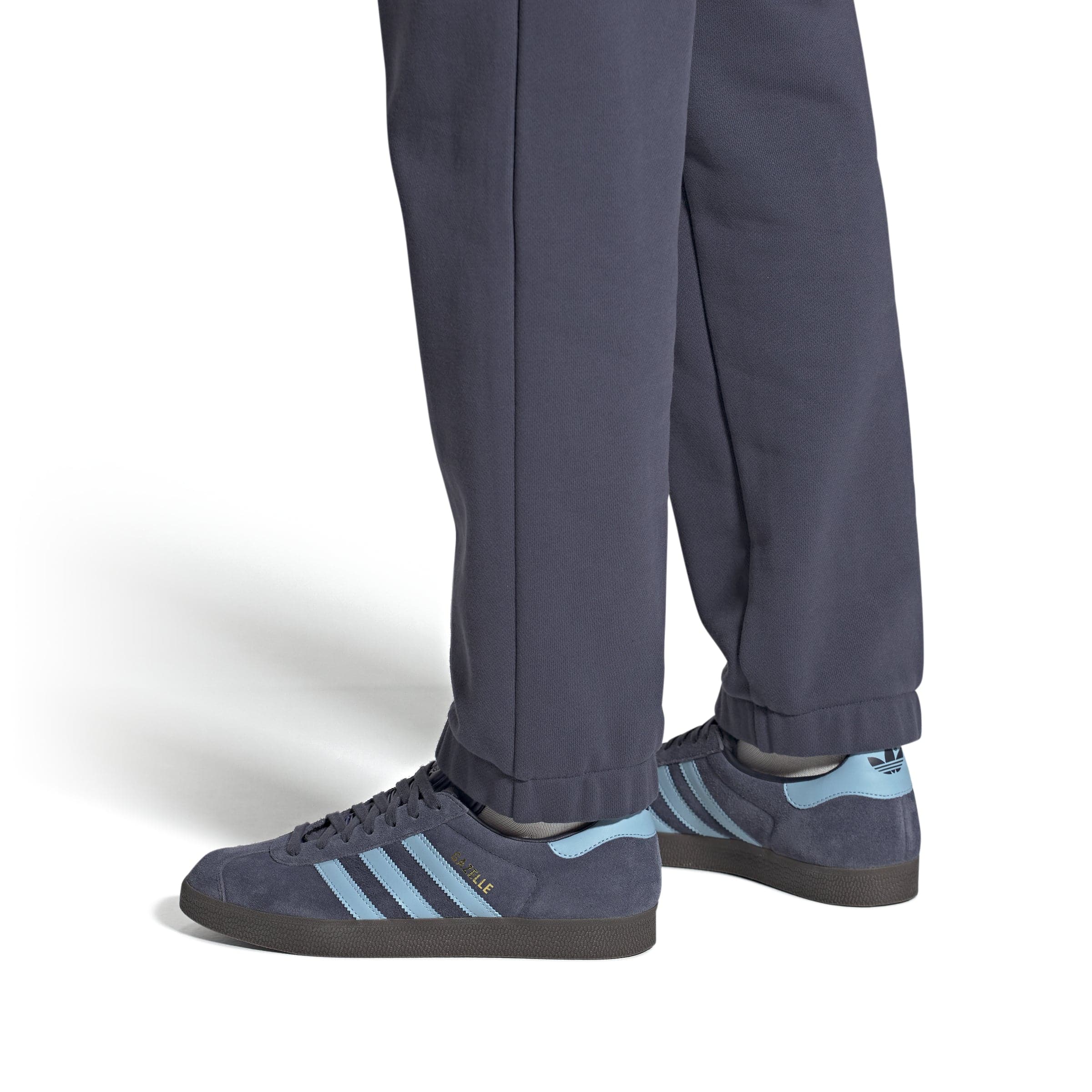 Gazelle 'Shadow Navy' - Limitededt India