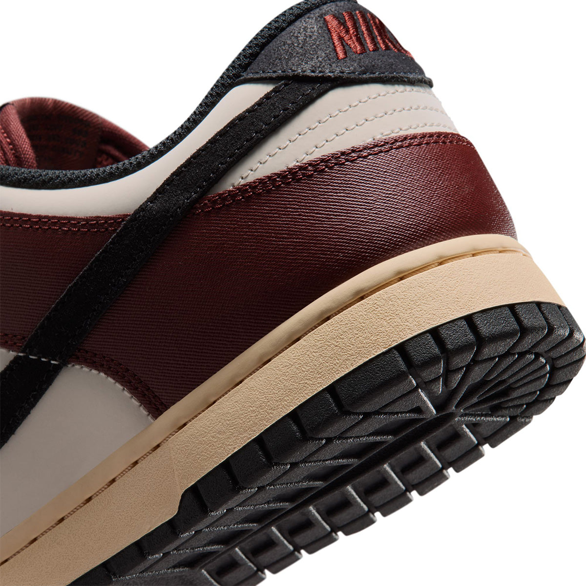 Dunk Low Retro 'BRONZE ECLIPSE/BLACK/PALE IVORY'