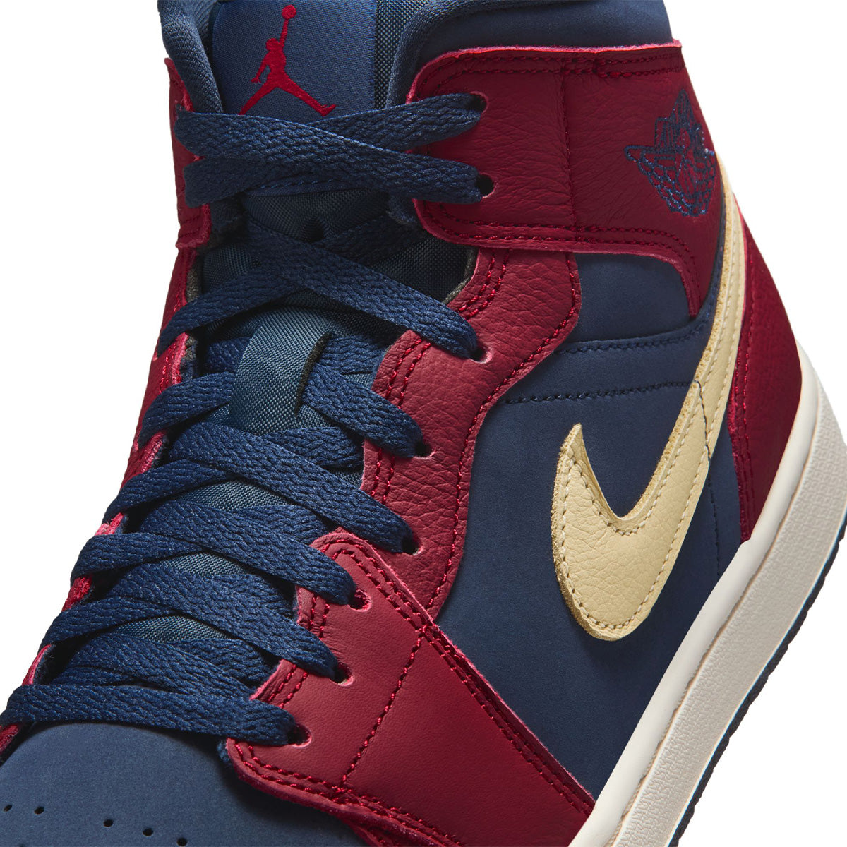 AIR JORDAN 1 MID SE 'TEAM RED/OBSIDIAN-PALE VANILLA'
