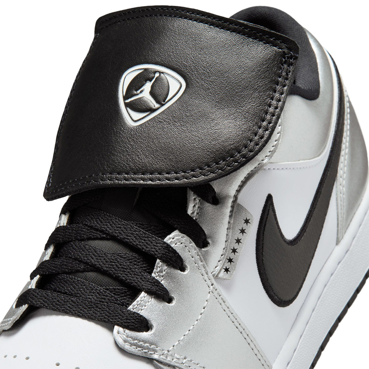 Air Jordan 1 Low SE 'WHITE/BLACK-WHITE/METALLIC SILVER'