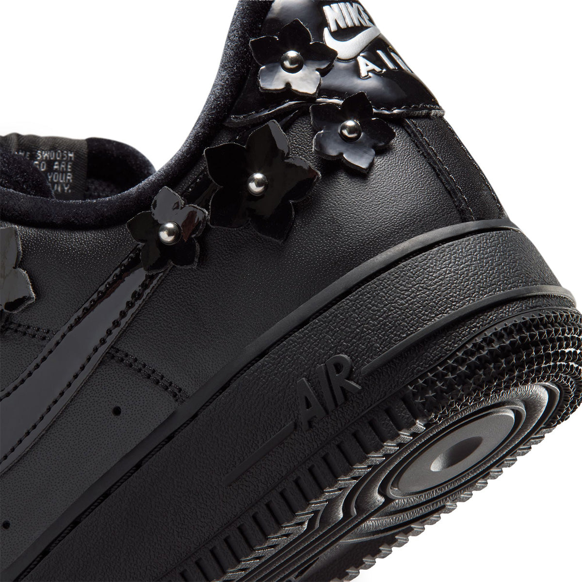 Wmns Air Force 1 '07 'BLACK/BLACK/OFF NOIR/METALLIC SILVER'