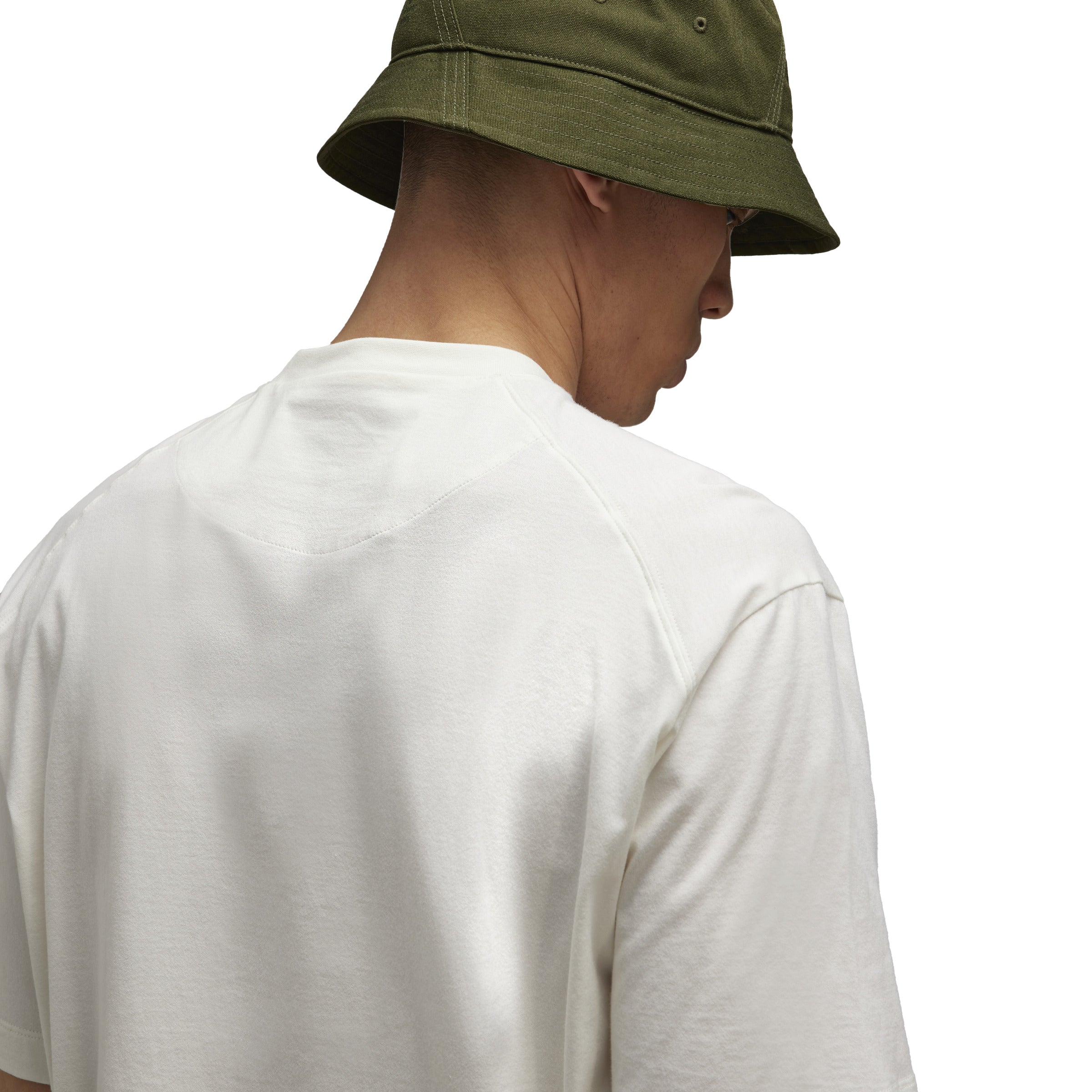 GRAPHIC SHORT SLEEVE TEE