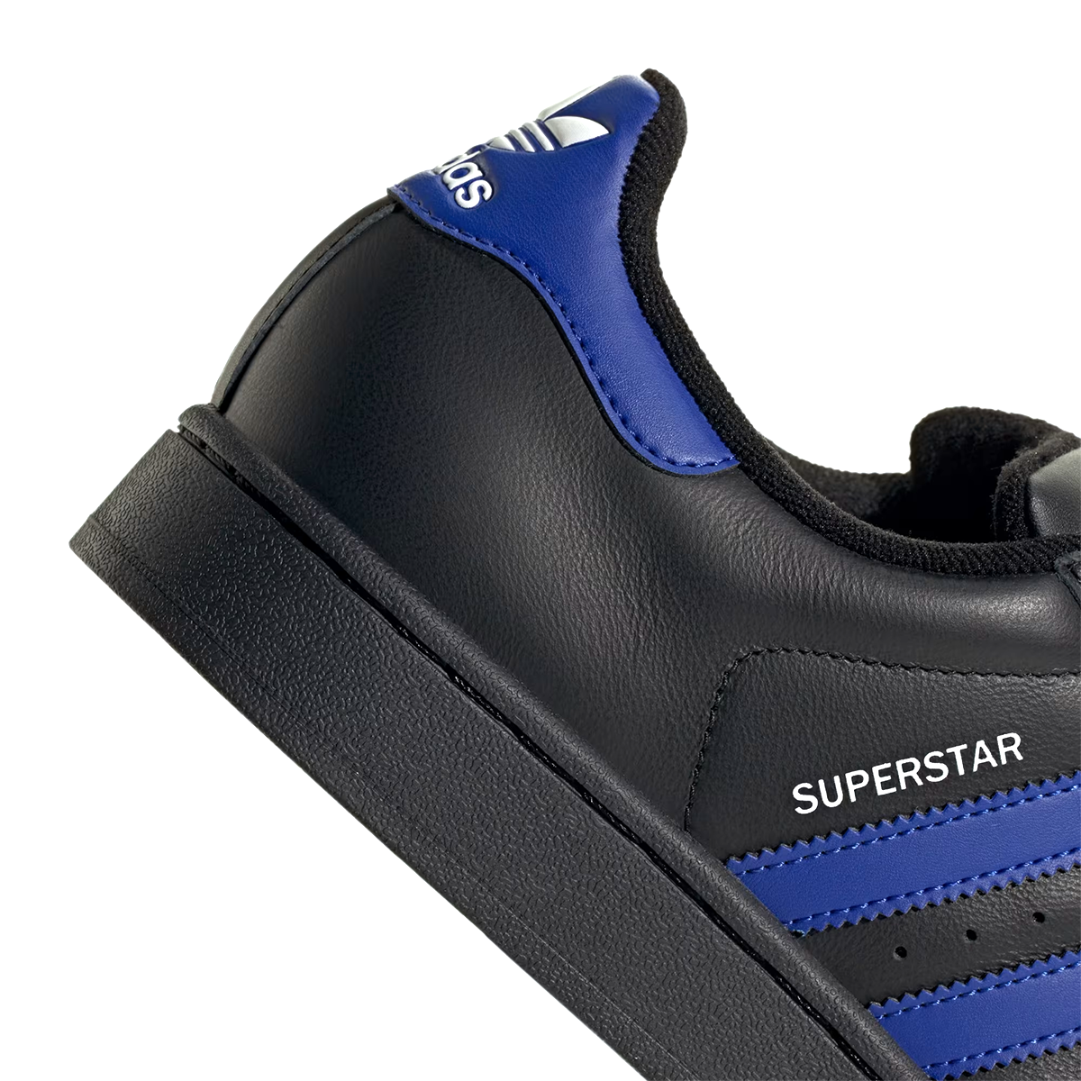 Superstar II "Coral black / semi lucid blue / cloud white’'