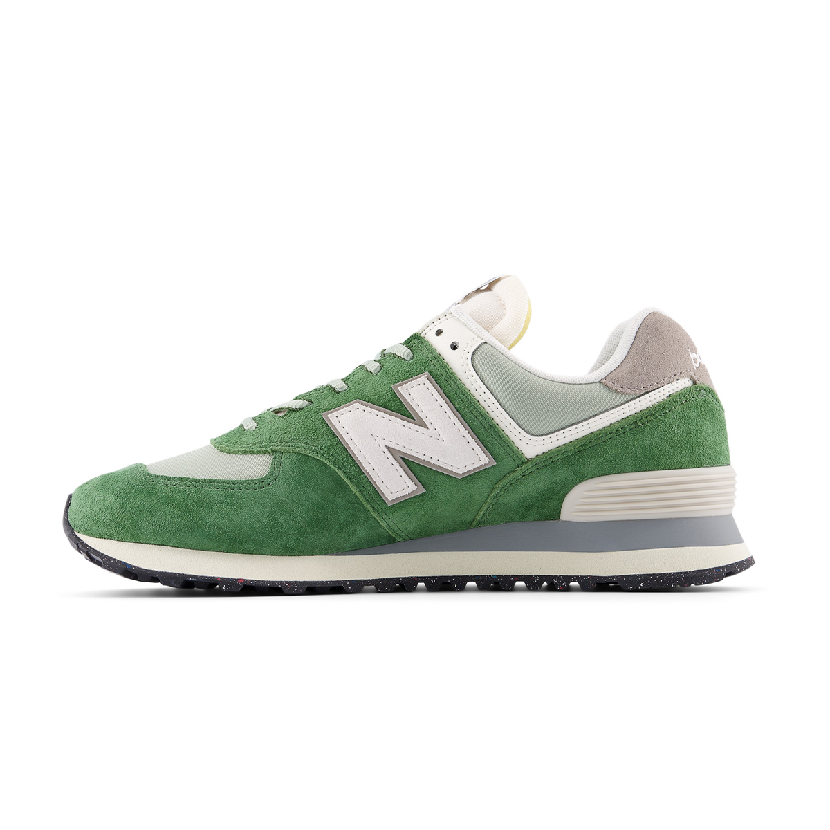 574 'Dark Alpine Green'