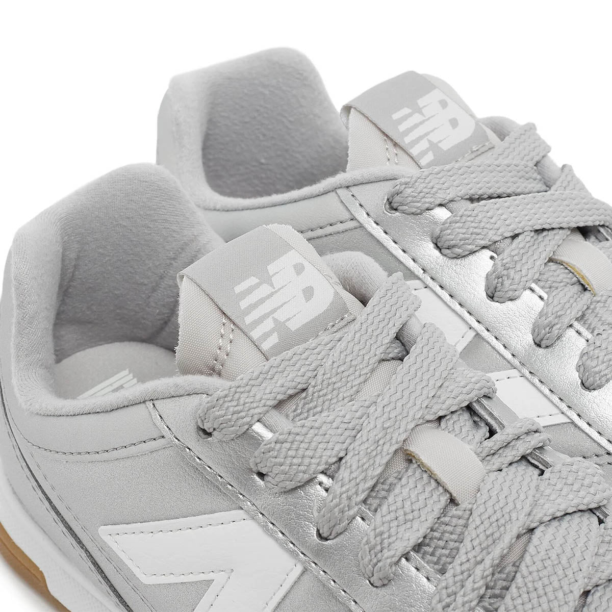 URC42 'SILVER METALLIC'