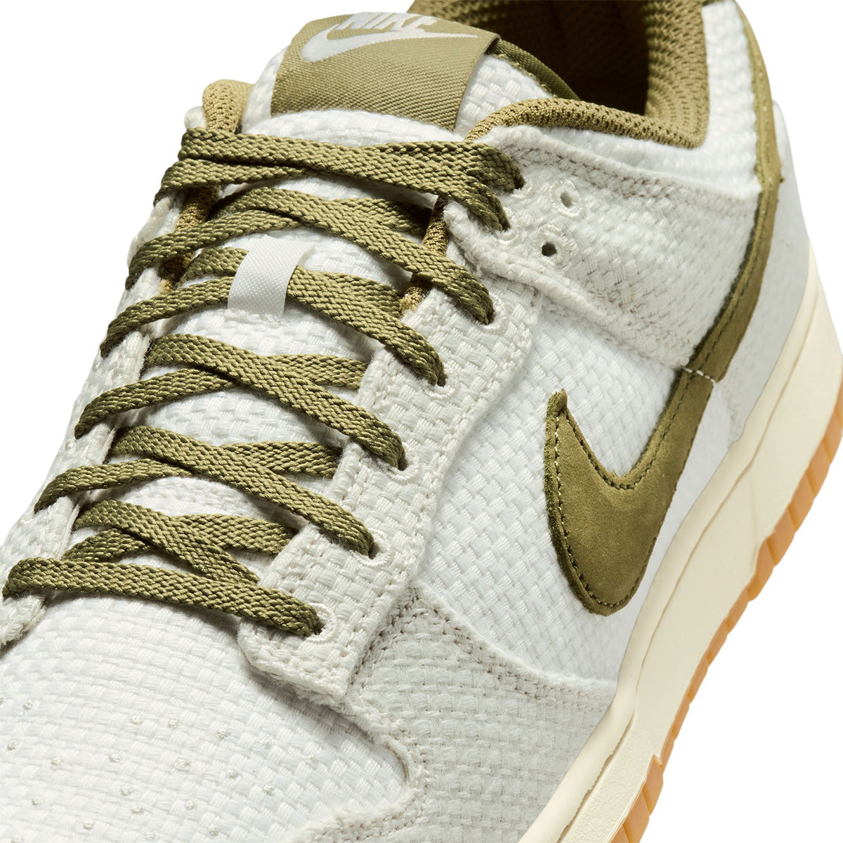 Dunk Low Retro SE 'LIGHT BONE/PILGRIM/SUMMIT WHITE'