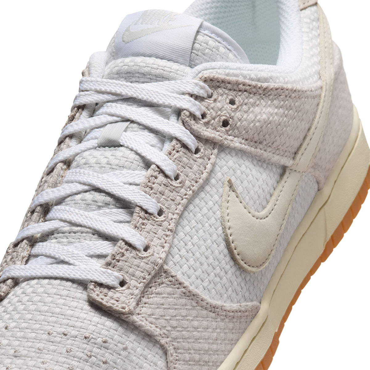 Dunk Low Retro SE 'MOON PARTICLE/WHITE/PHOTON DUST'