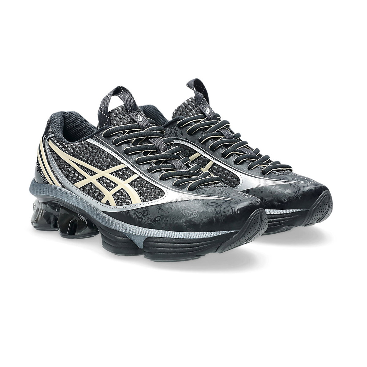 US6-S GEL-KINETIC FLUENT 'BLACK/VANILLA'