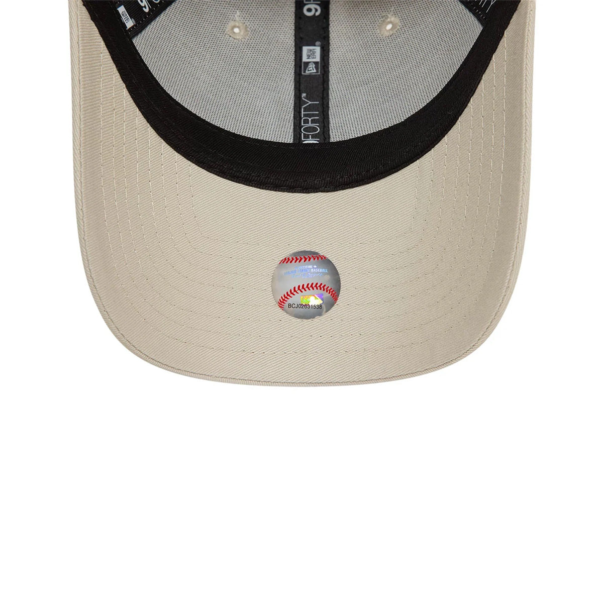 New York Yankees League Essential Stone 9FORTY Adjustable Cap