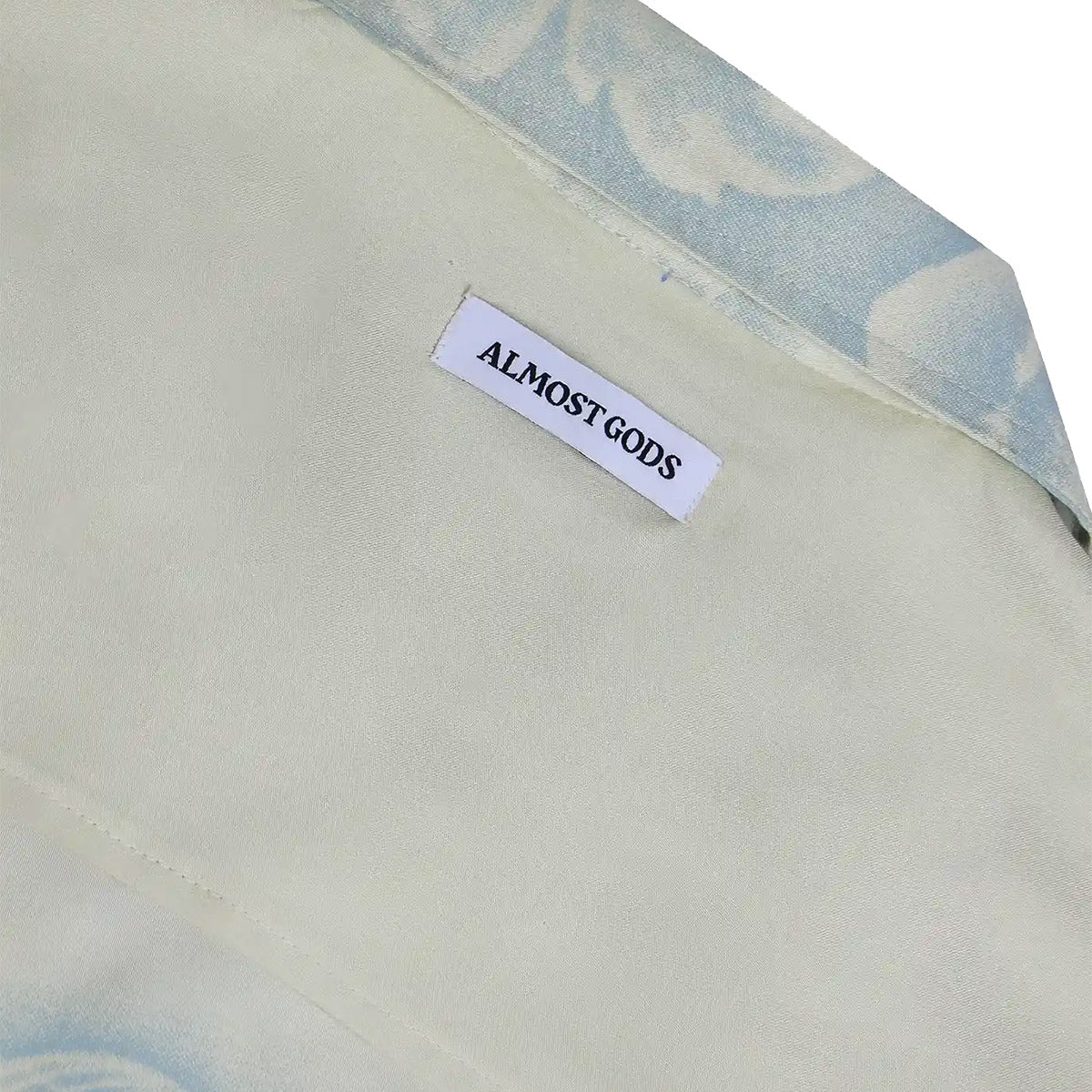 Aegis Relaxed Shirt in Blue