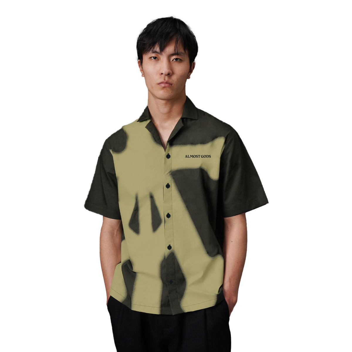 ALPHA CROSS SPRAY PAINT SHIRT IN GREEN