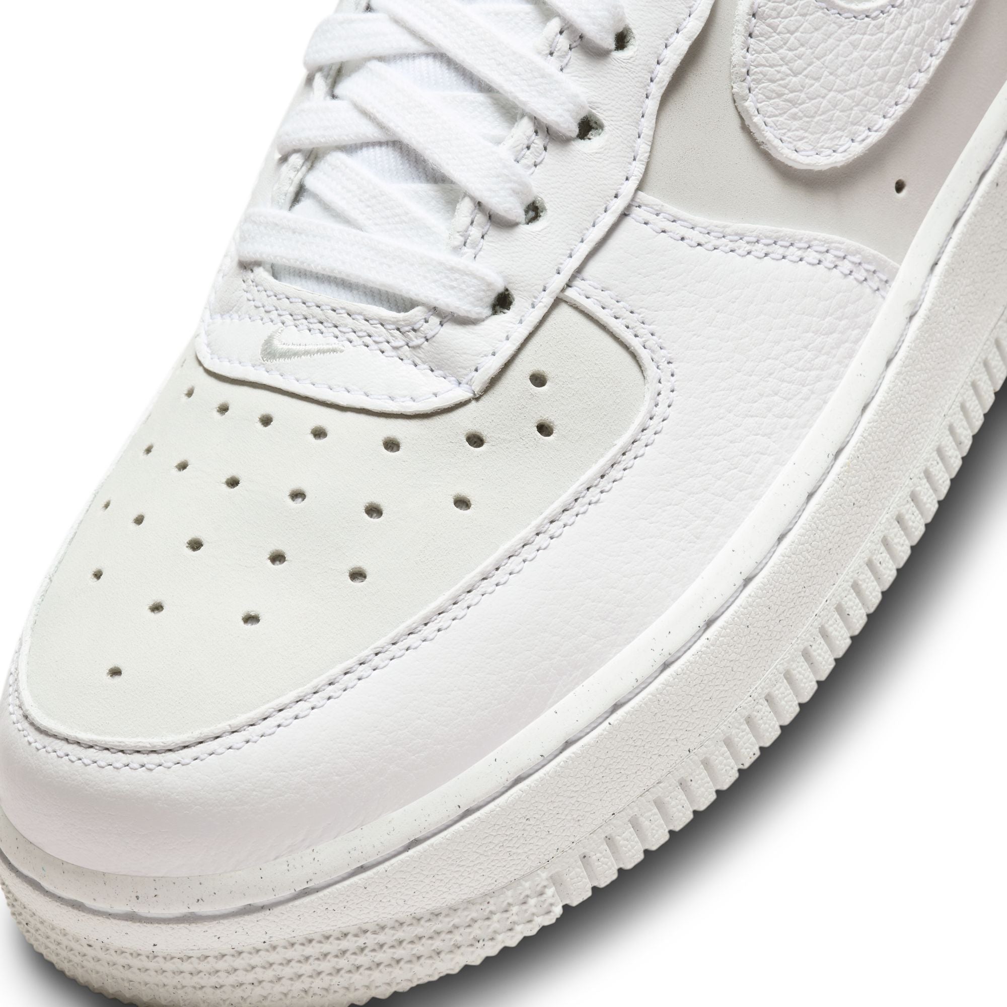 WMNS Air Force 1 Low 'White Light Smoke Grey'