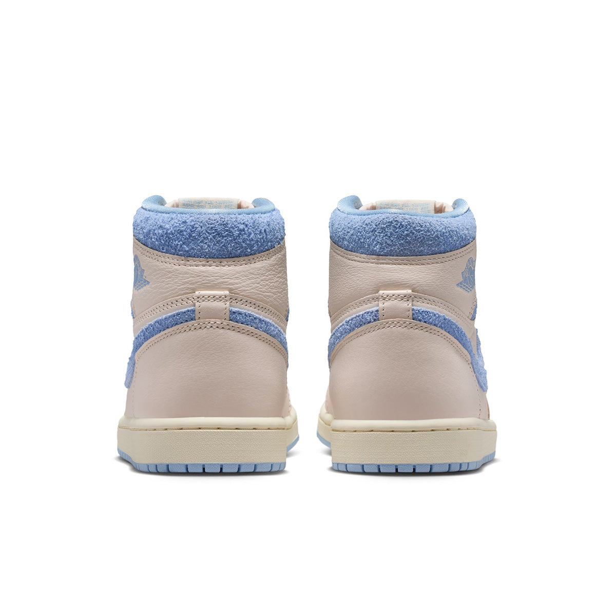 Wmns Air Jordan 1 Retro High OG 'PALE IVORY/PSYCHIC BLUE-COCONUT MILK'