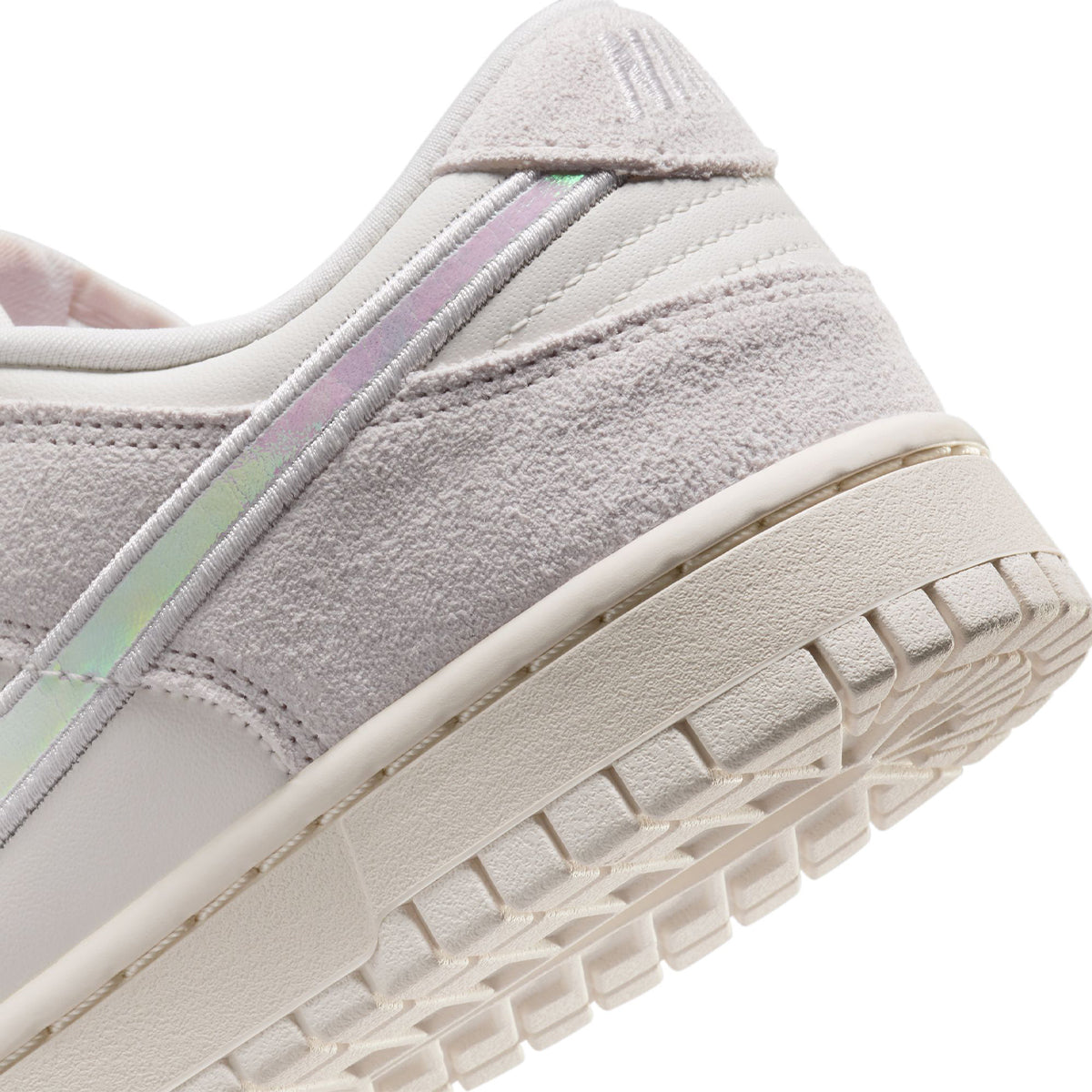 Wmns Dunk Low 'Iridecent'