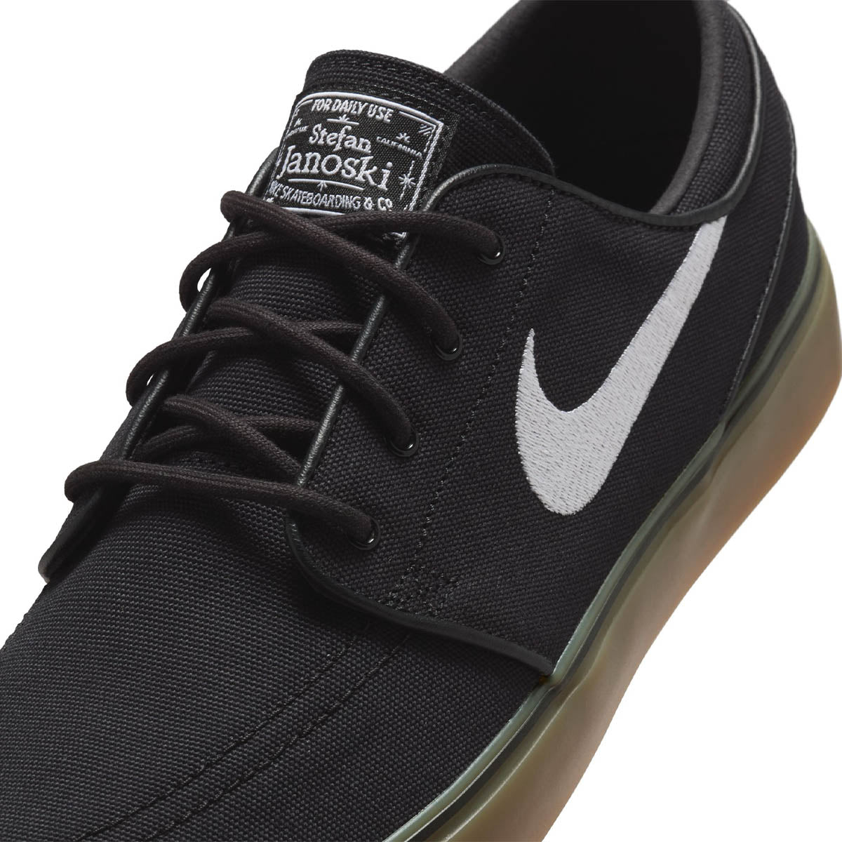 SB Zoom Janoski OG+ Canvas 'Black/White'