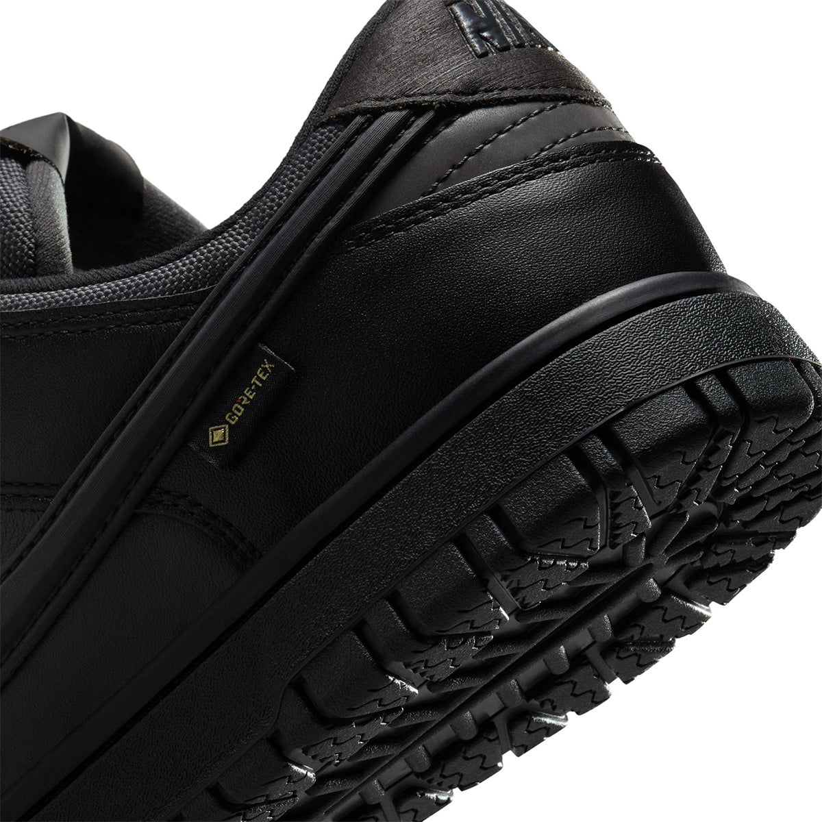 NIKE DUNK LOW GTX 'BLACK/OFF NOIR-ANTHRACITE'