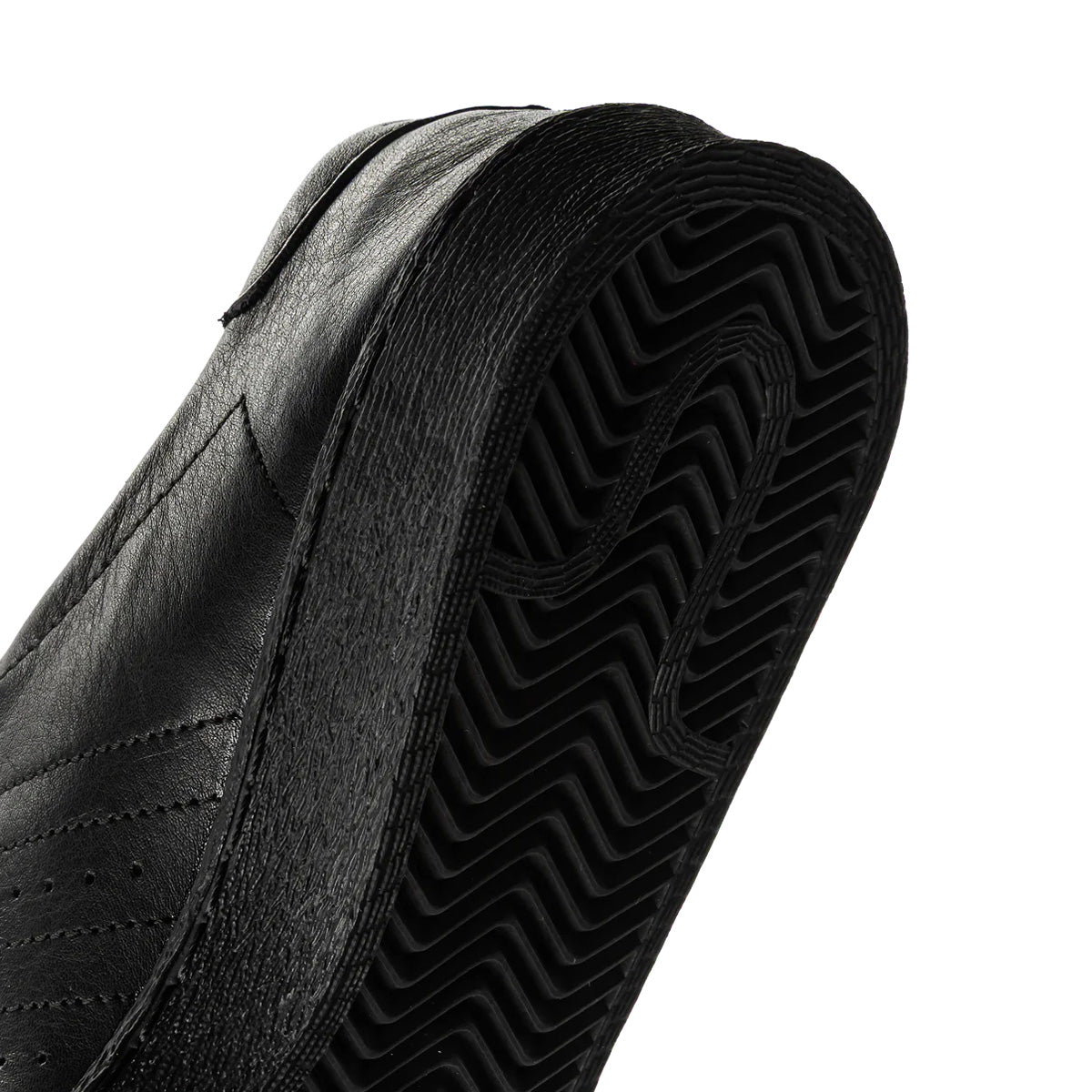 '+ Jabbar Low Willy Chavarria 'Core Black/Core Black/Gold Metallic'