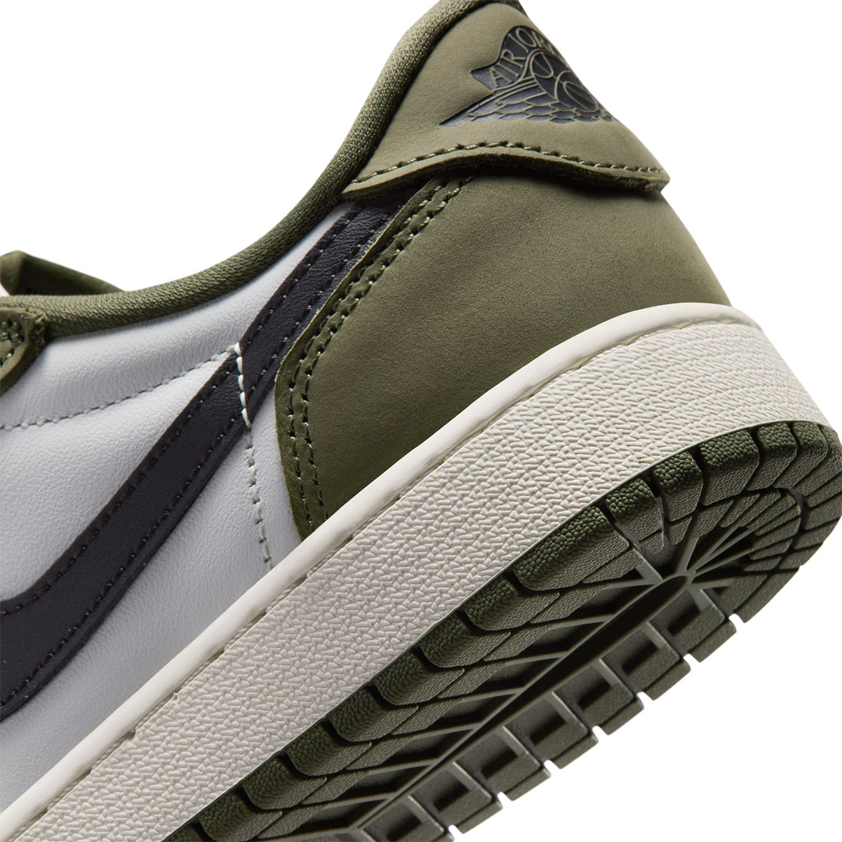 Air Jordan 1 GS Retro Low 'Medium Olive and Summit White'
