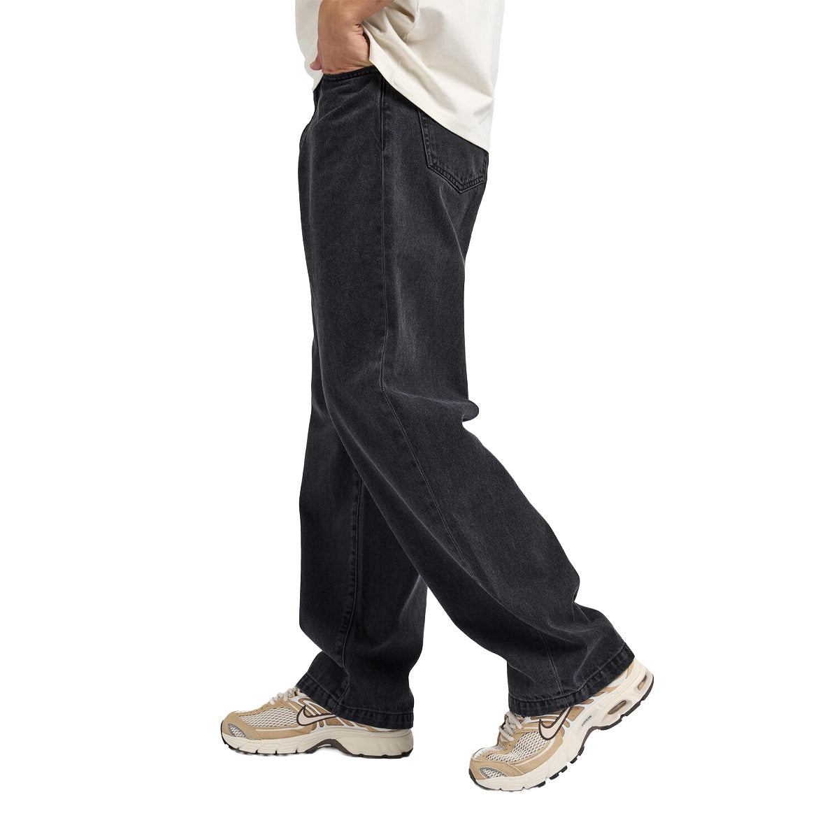 Aaron Pant 'Black stone washed'