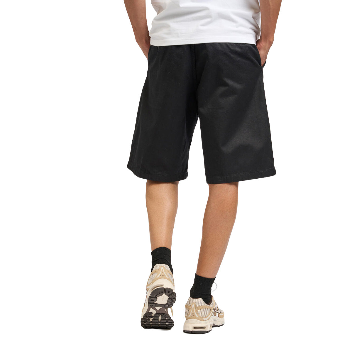 Brader Short 'Black rinsed'