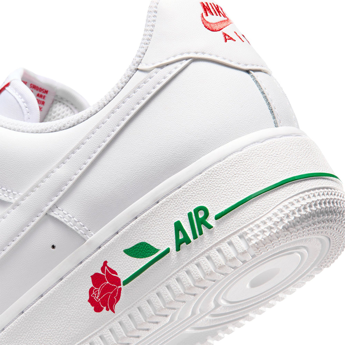 Wmns Air Force 1 '07 SE 'WHITE/WHITE/SPORT RED/PINE GREEN'