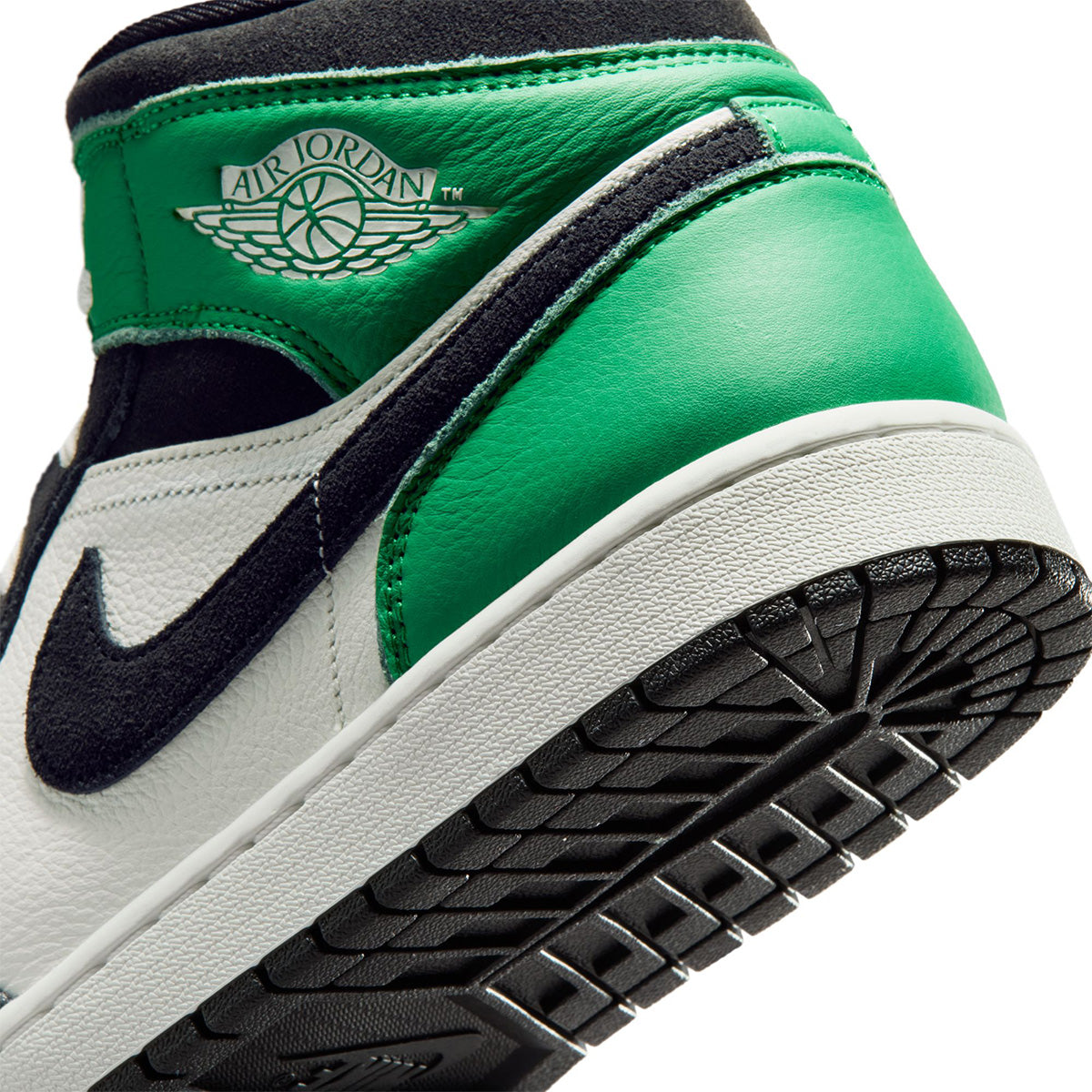 Air Jordan 1 Mid SE 'SUMMIT WHITE/BLACK/LUCKY GREEN'