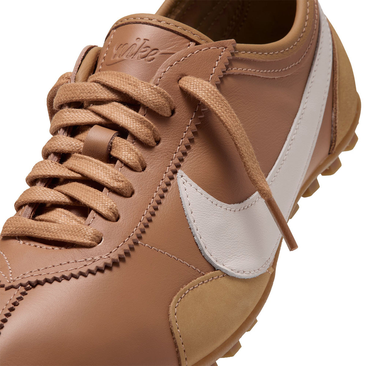 Wmns Moon Shoe OG Leather 'FLAX/PALE IVORY/GUM MED BROWN/MALACHITE'