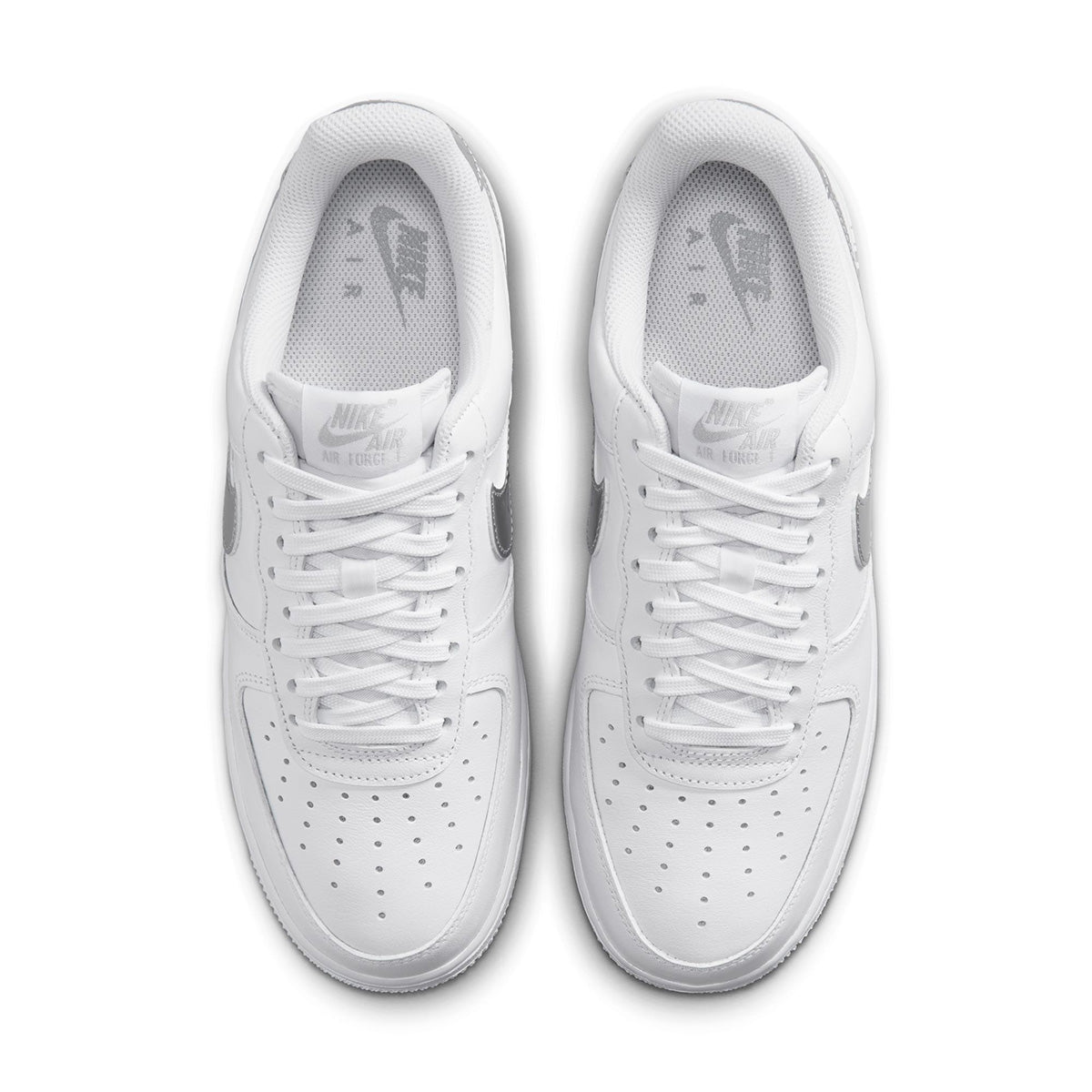 Wmns Air Force 1 '07 SE 'WHITE/METALLIC SILVER'