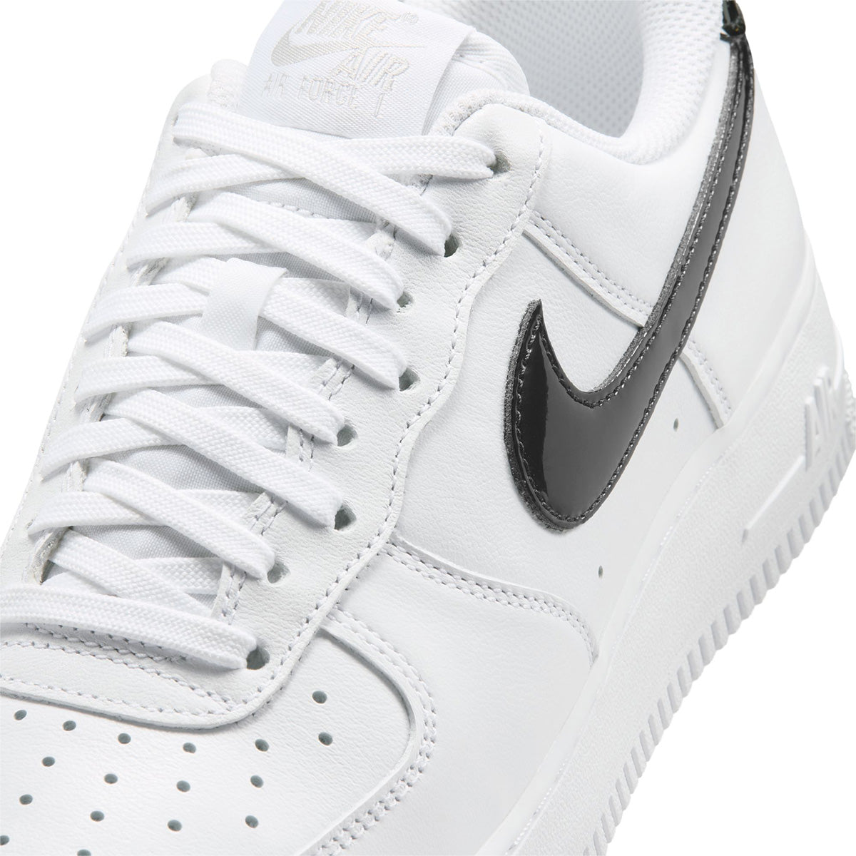 Wmns Air Force 1'07 'WHITE/BLACK/METALLIC SILVER'